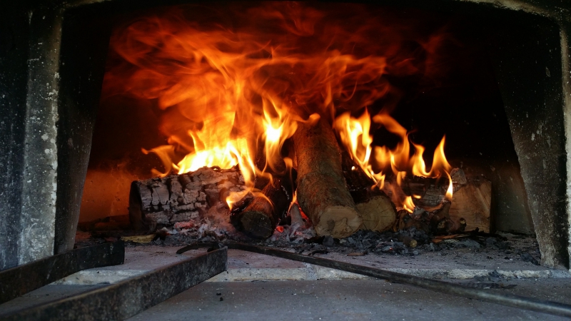 pizzeria-GUILLAUMES-min_wood-fired-oven-1960099